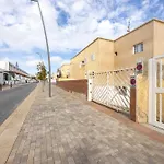 Caleta Apartment *