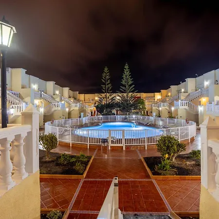 Caleta Апартаменты